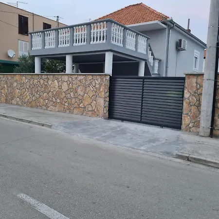 Holiday House Gaspar فيلة