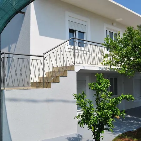 Holiday House Gaspar Villa